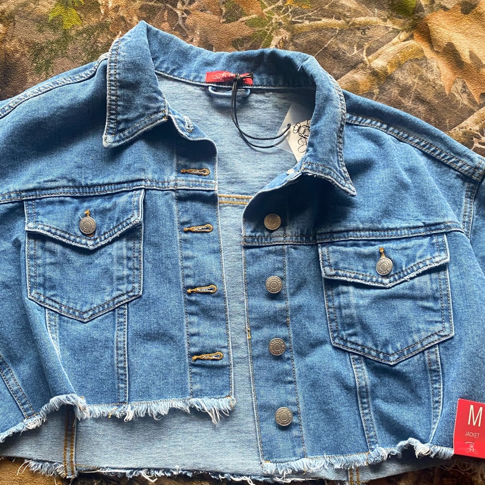 Cropped jean jacket